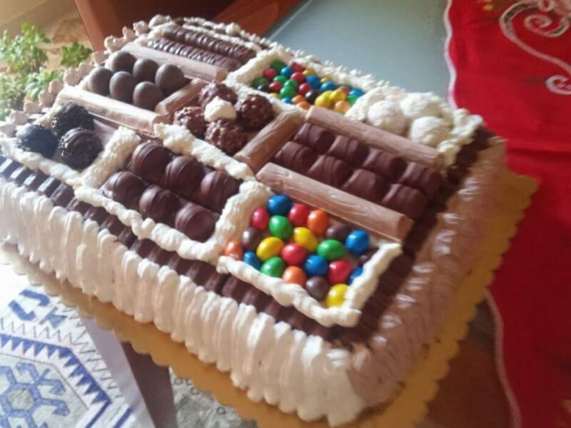 Torta con i cioccolatini di parma